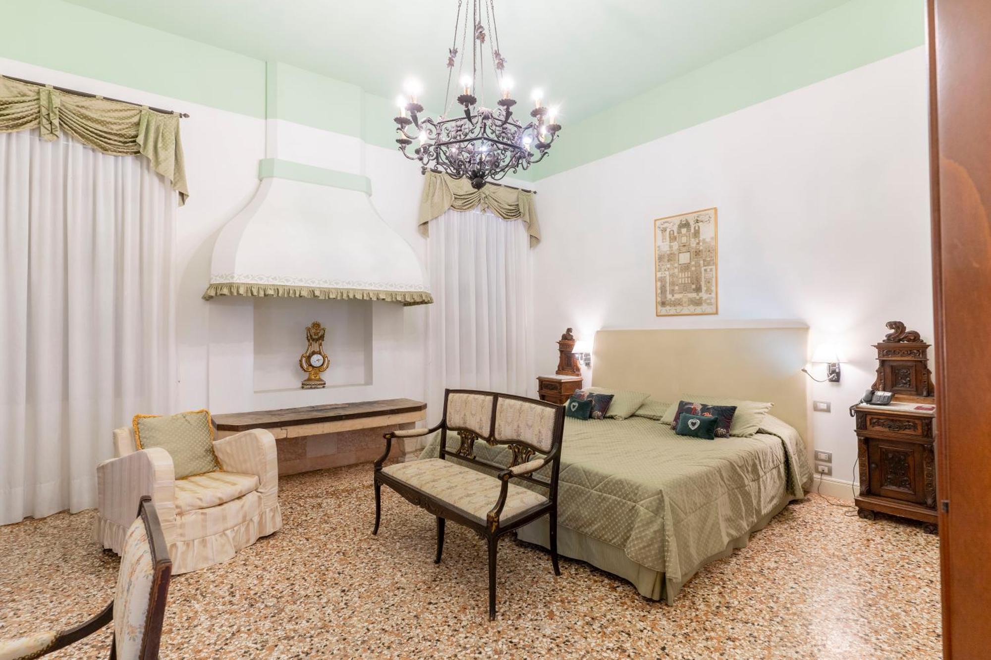 Sant'antonin 3* Venise